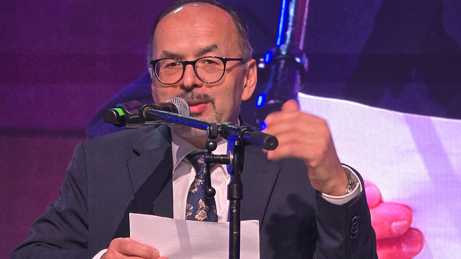 65 Jahre Migration: Großväter und Enkelkinder feiern Begegnung der Generationen in Gelsenkirchen