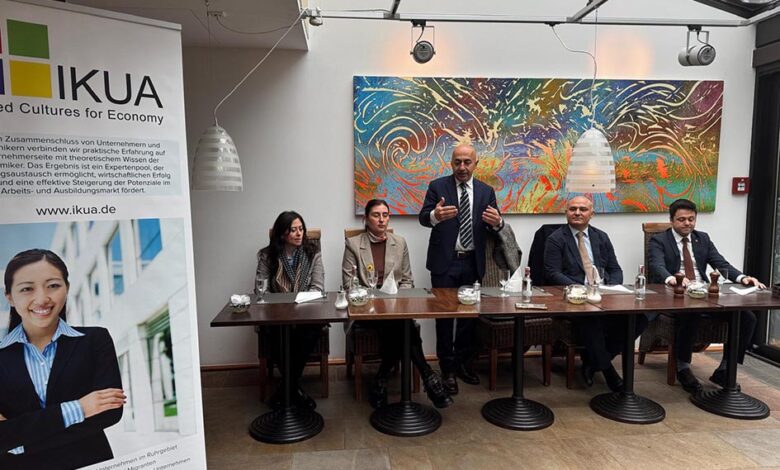 Handelsattachés informieren beim IKUA e.V.-Treffen über Förderprogramme