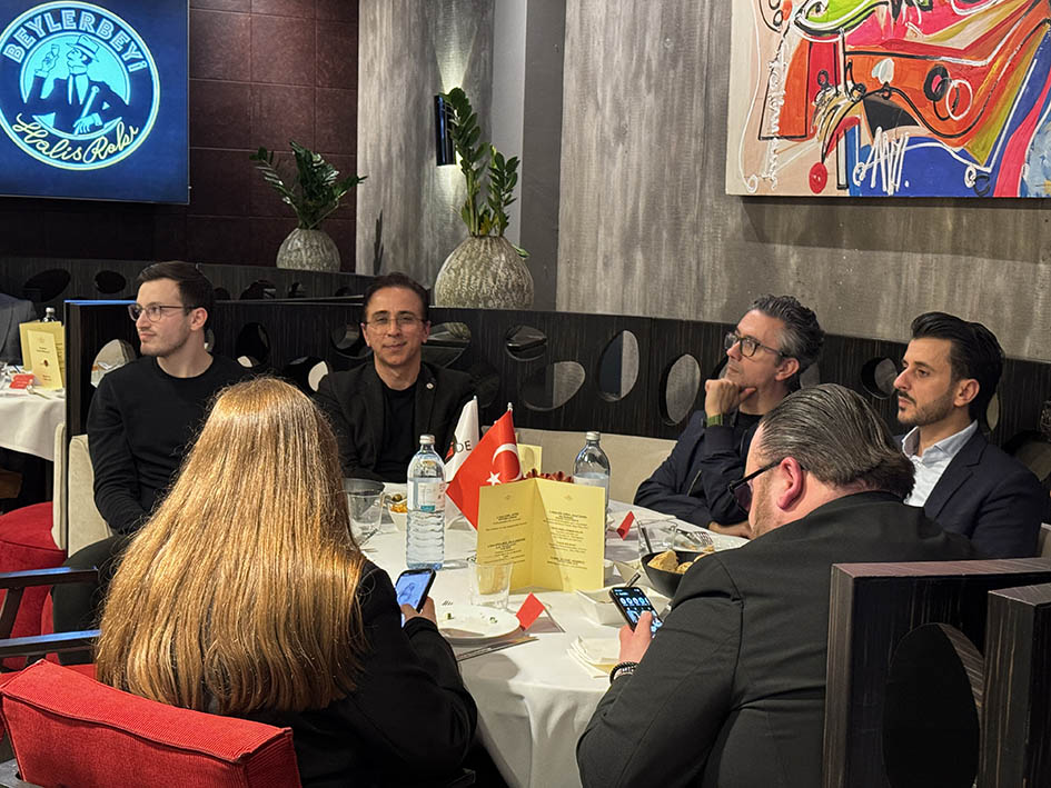 LÖSEV lud Familien in Düsseldorf zum Iftar ein