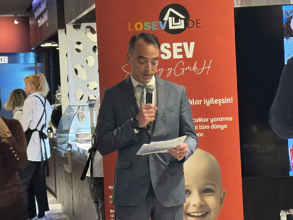 Ali İhsan İzbul, türkischer Generalkonsul in Düsseldorf: „LÖSEV leistet beeindruckende Arbeit.“