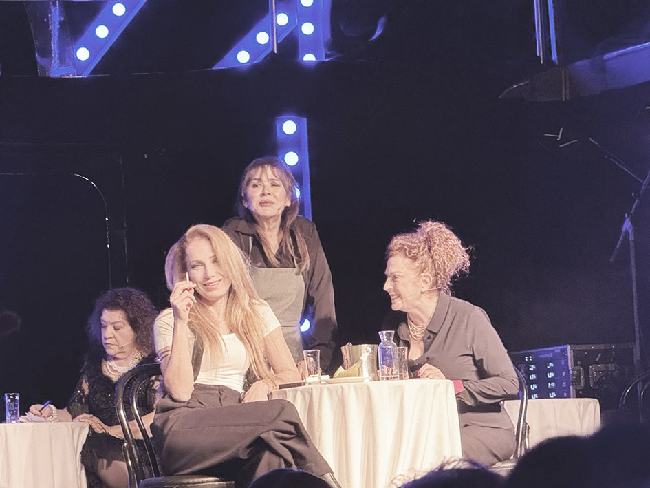 Bayülgen: „Ich möchte in Deutschland eine eigene Bühne etablieren