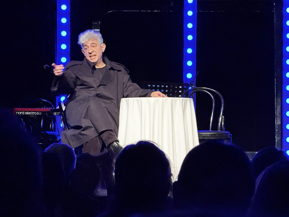 Bayülgen: „Im kulturellen Leben sichtbar zu sein, ist entscheidend“